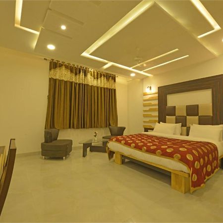 Hotel Jp International Aurangabad  Exteriör bild