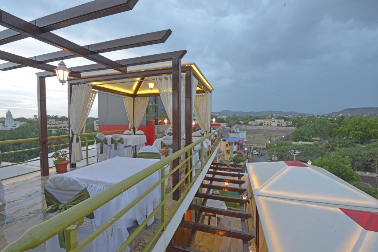 Hotel Jp International Aurangabad  Exteriör bild