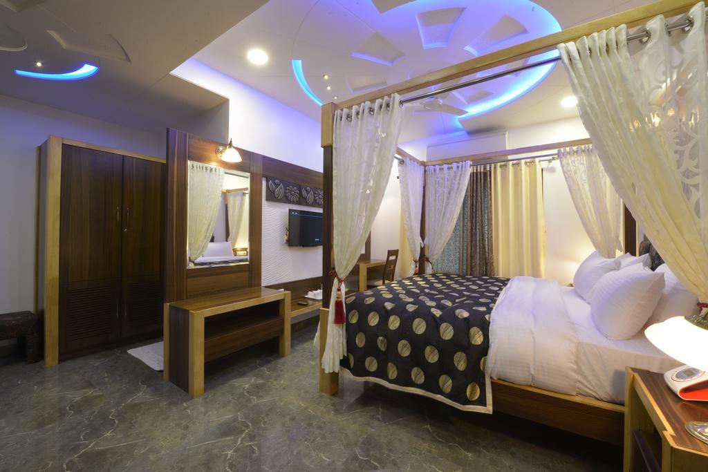 Hotel Jp International Aurangabad  Exteriör bild