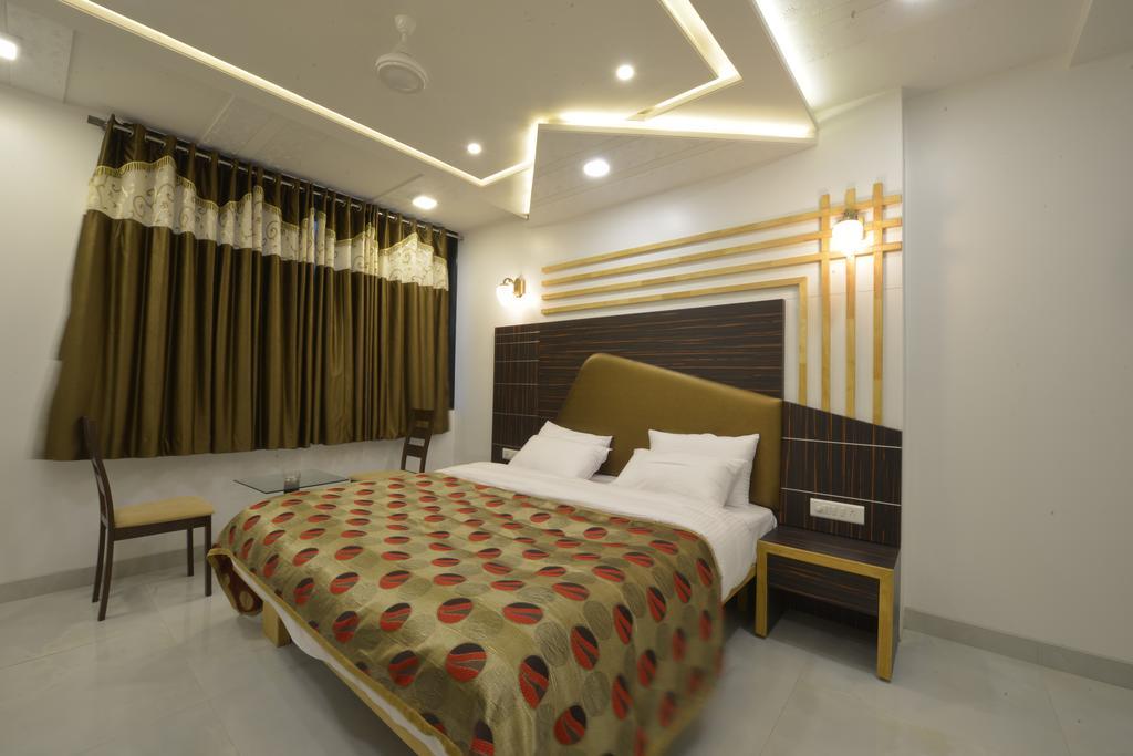 Hotel Jp International Aurangabad  Exteriör bild