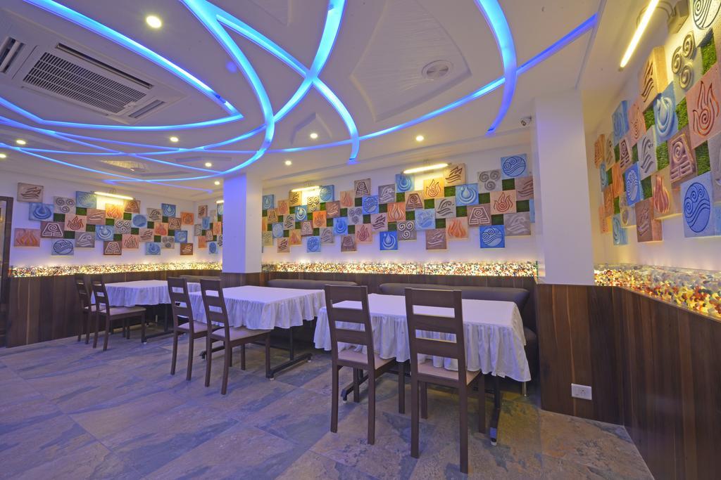 Hotel Jp International Aurangabad  Exteriör bild